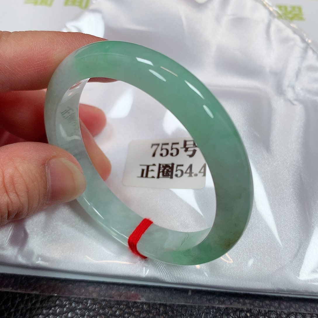 【闪购商品】未镶嵌手镯翡翠755号