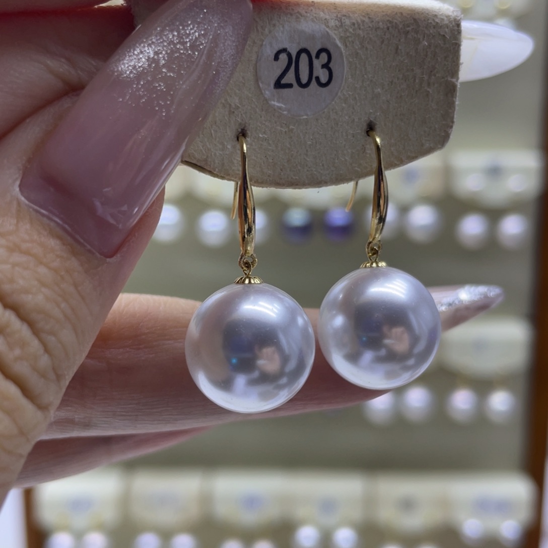 淡水珍珠耳饰18K金镶嵌