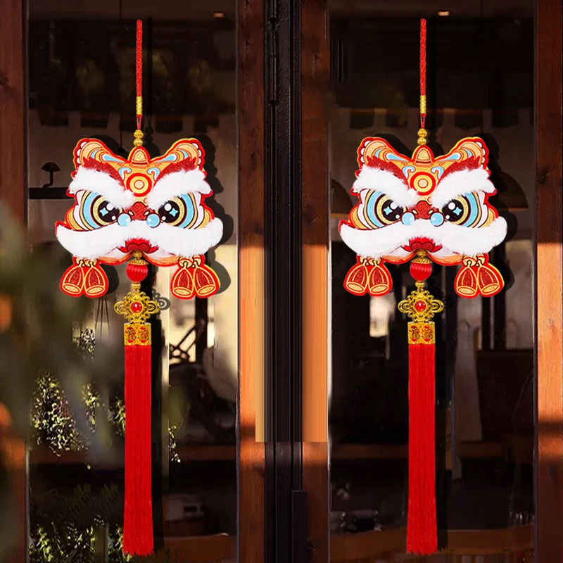 2026年醒狮风铃装饰挂件春节过年客厅玄关布置毛绒醒狮福字挂饰