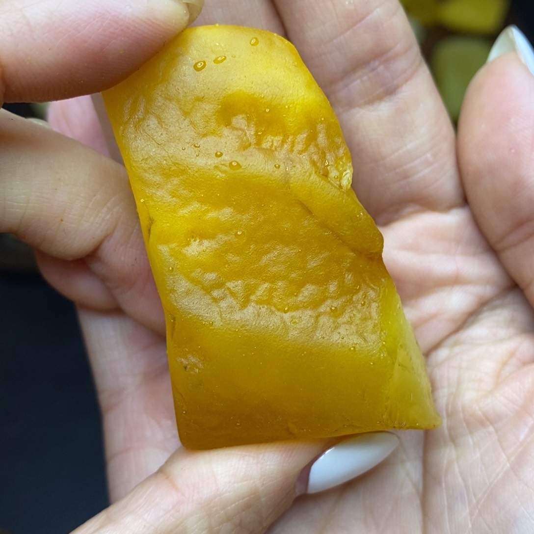 未镶嵌定制琥珀胖