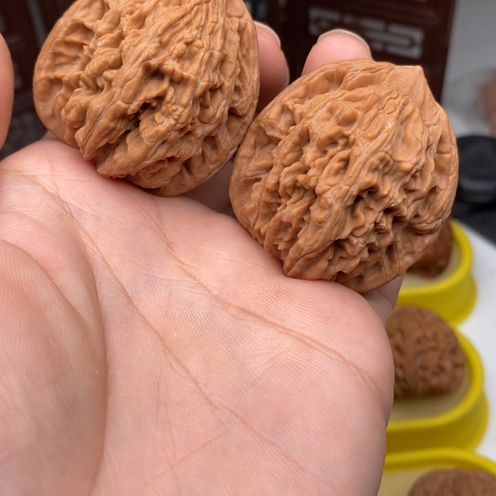 文玩核桃吊坠41虎头