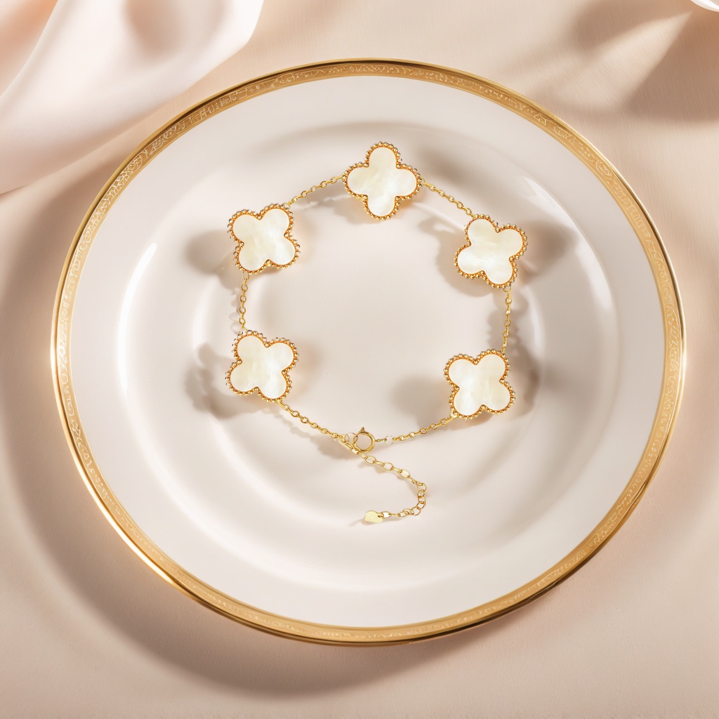 18K金白贝母五花手链 多样性发一件 女士时尚