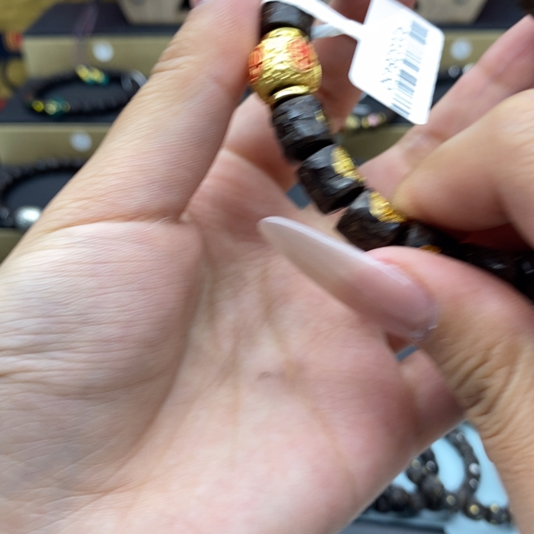 白***生椰蒂吊坠原生态9*9