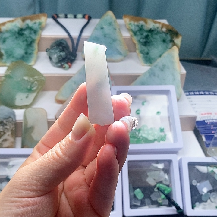 裸石翡翠缅甸天然A货翡翠