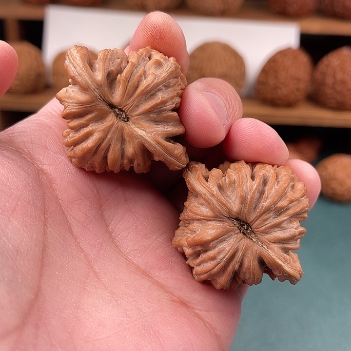 ****️文玩核桃把件文玩核桃平谷原生态四座楼43.5