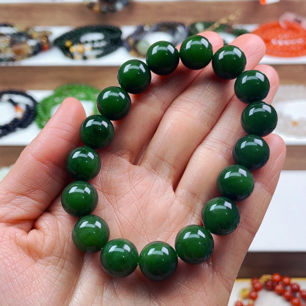 【闪购商品】和田玉手串未镶嵌红皮