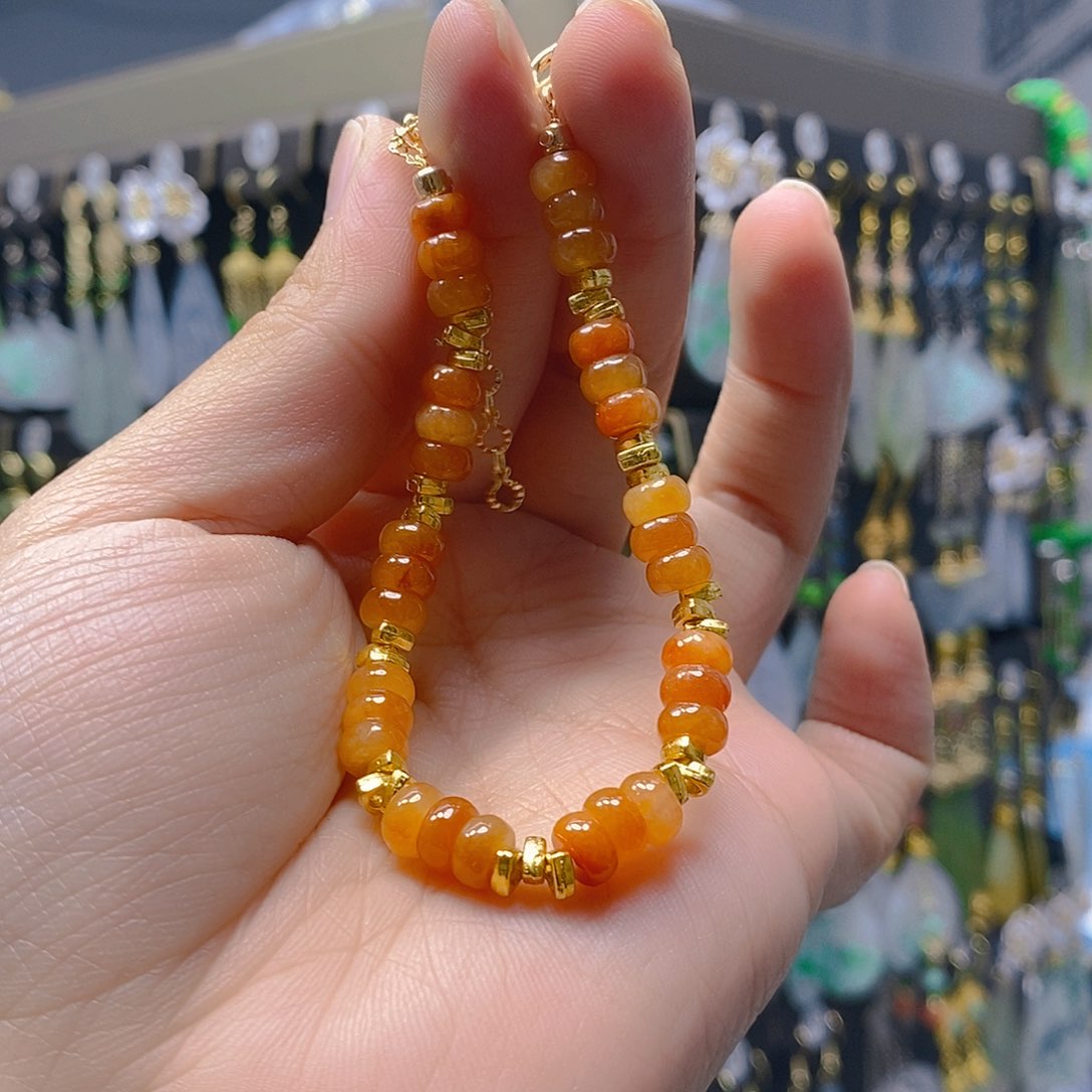 颈饰未镶嵌翡翠翡翠