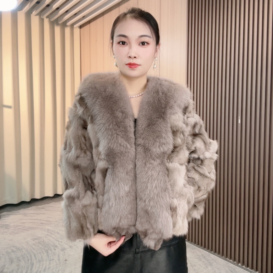【高级女神2】2024时尚百搭高端轻奢大毛领外套上衣3188