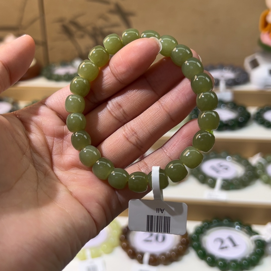 和田玉未镶嵌手串