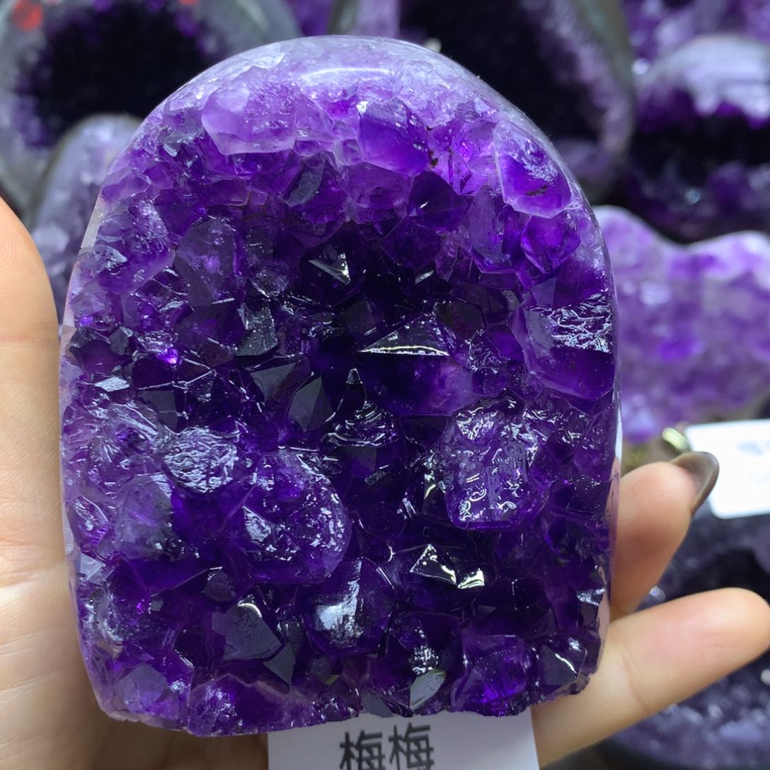 紫晶大型摆件（非配饰）未镶嵌