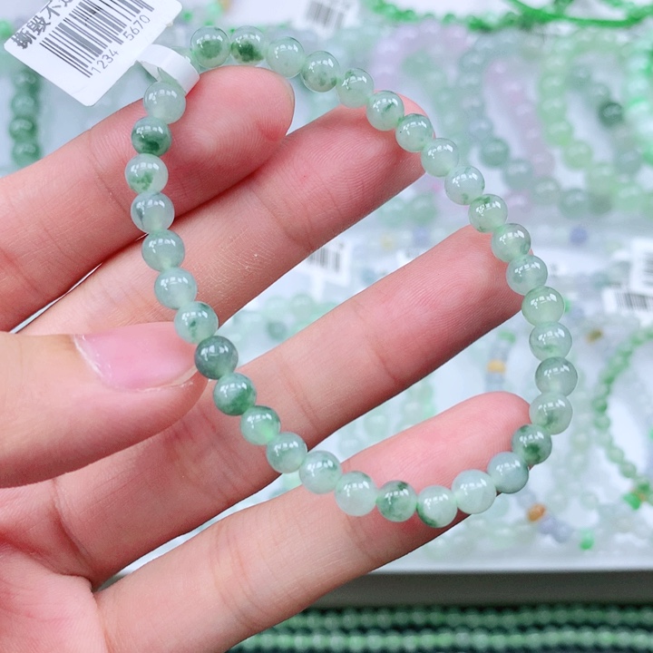 未镶嵌手链翡翠翡翠