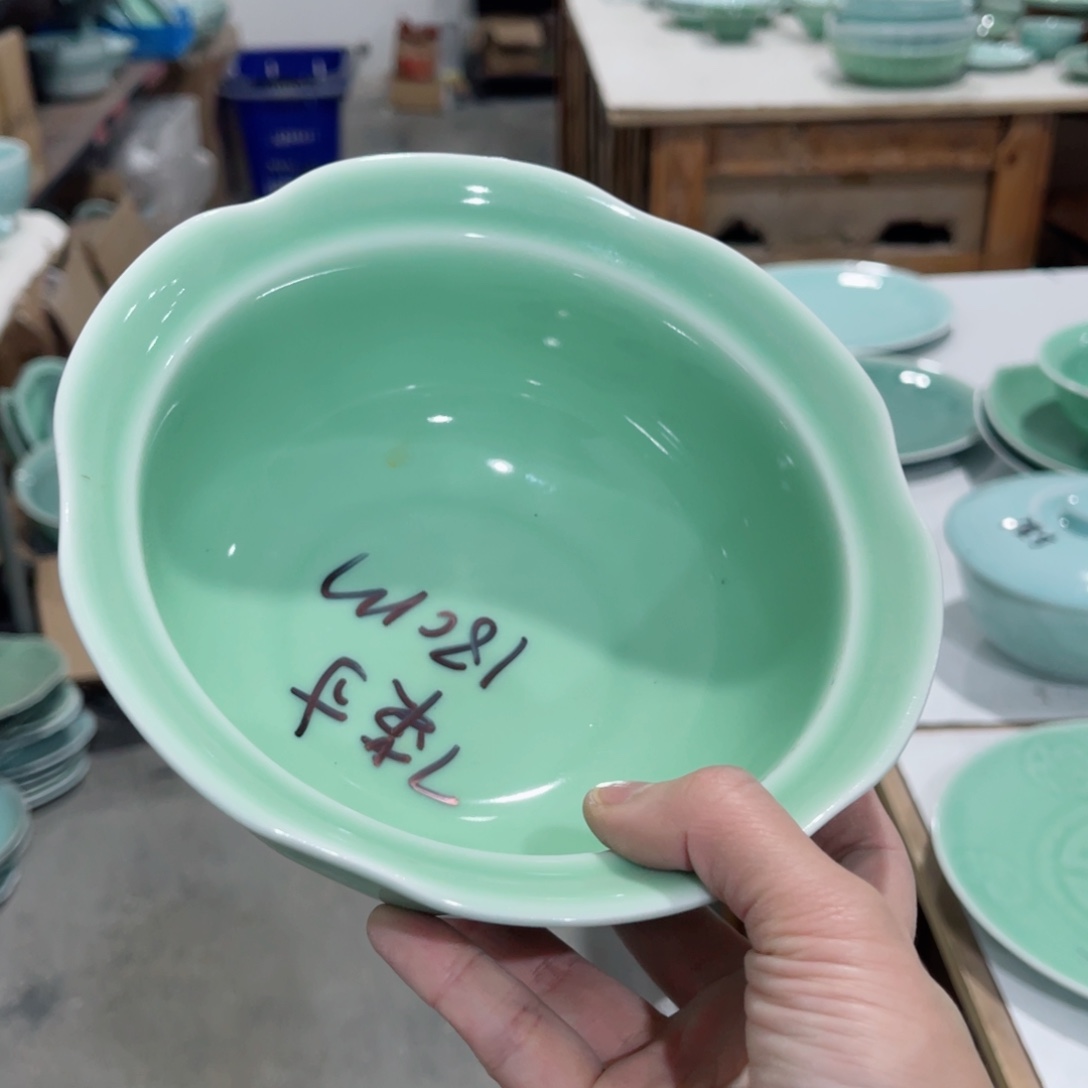 瓷片哈哈哈哈哈哈哈哈哈