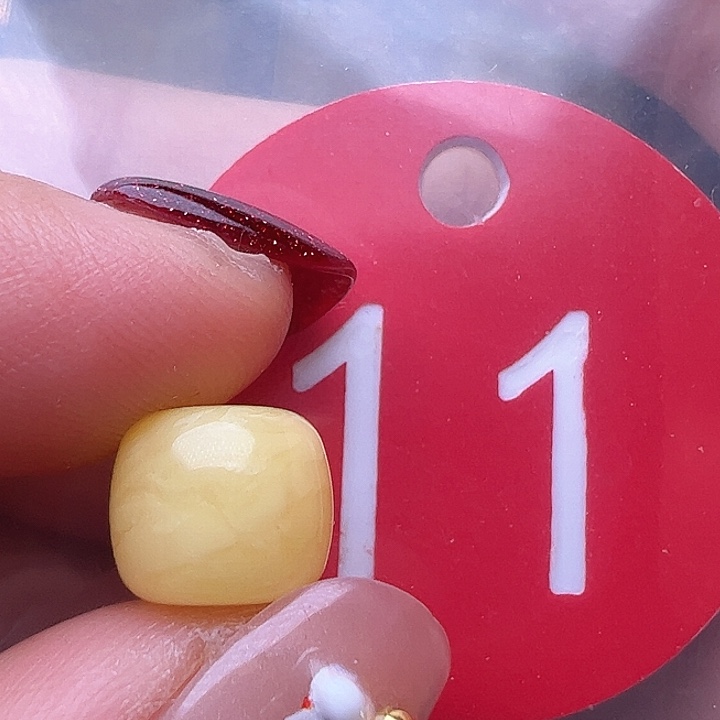 蜜蜡裸石未镶嵌10m m