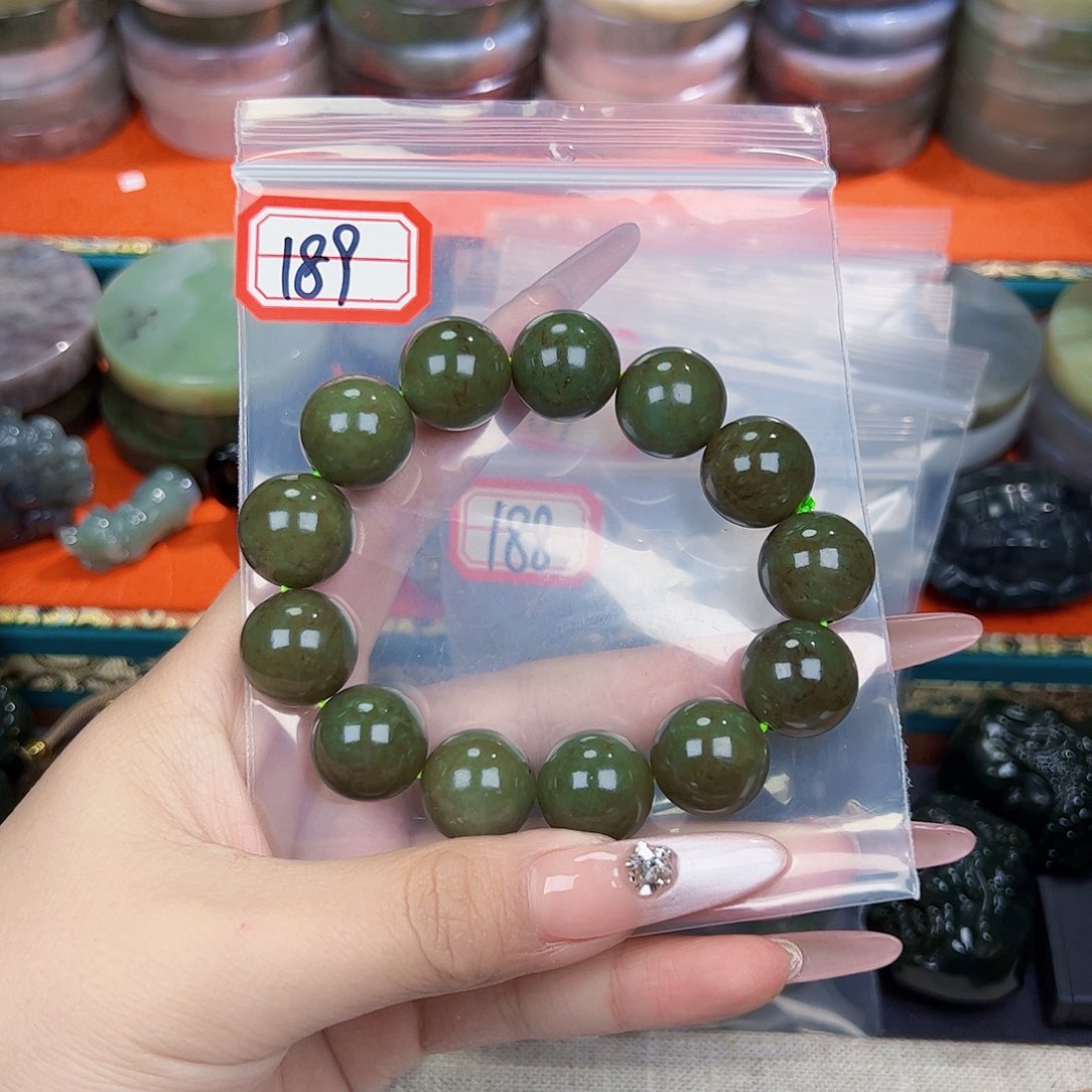 和田玉珠宝半成品未镶嵌