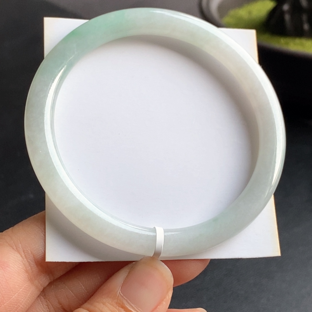 翡翠手镯未镶嵌42号