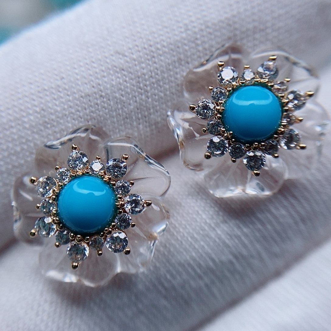 绿松石耳钉未镶嵌