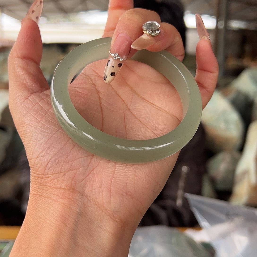 绿东陵冰晴水手镯