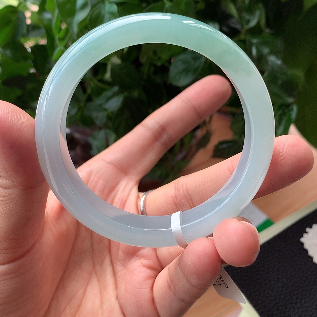 咪***呀未镶嵌手镯翡翠2号