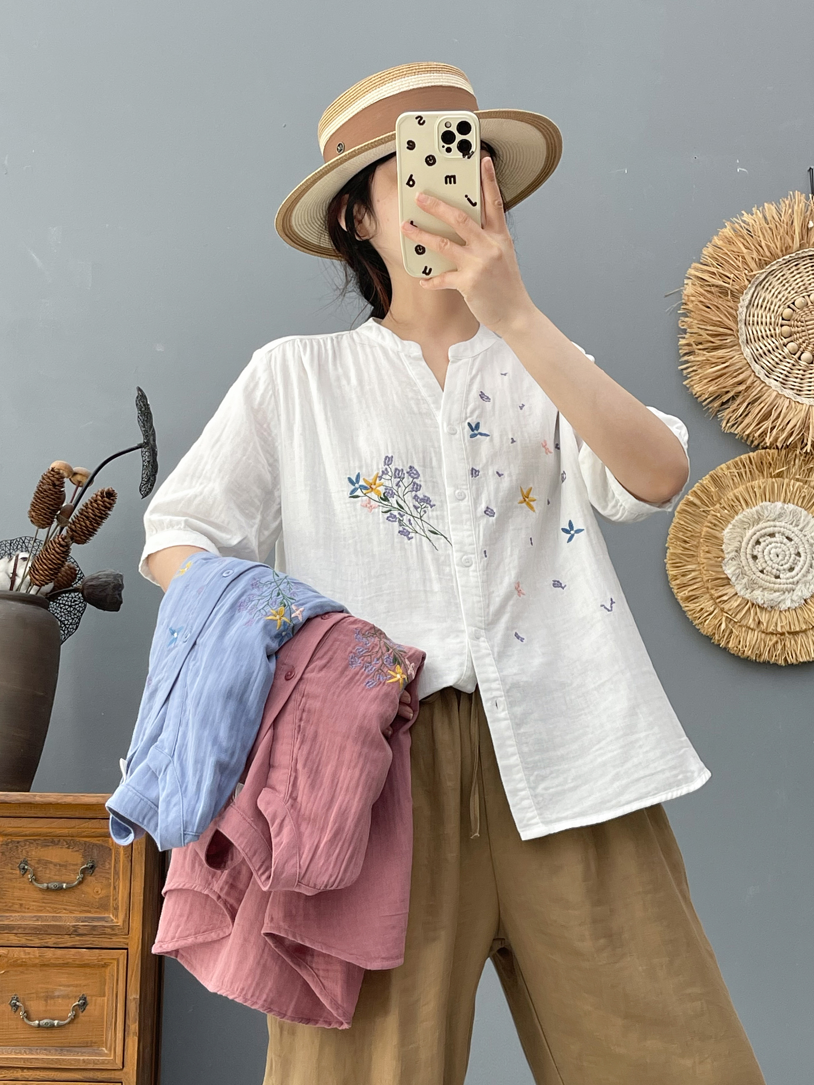 夏季新款纯色刺绣衬衫V领短袖五分袖纯棉女双层棉纱绣花宽松衬衣