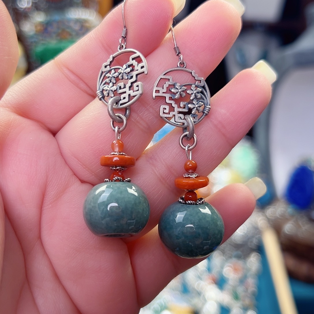 翡翠未镶嵌挂件耳环