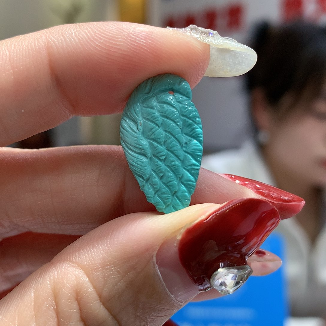 绿松石配饰未镶嵌