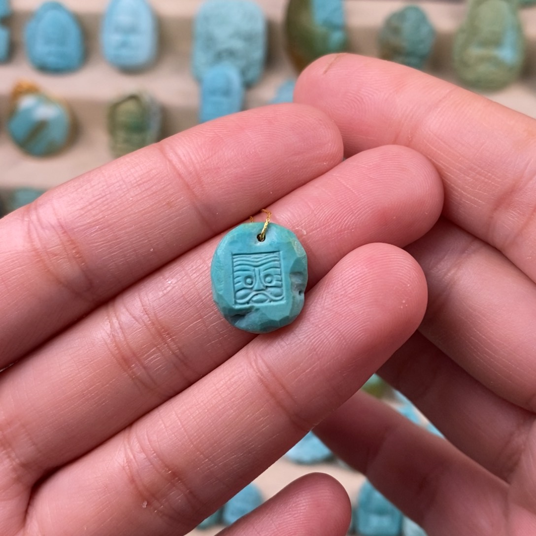 绿松石珠宝奇石未镶嵌