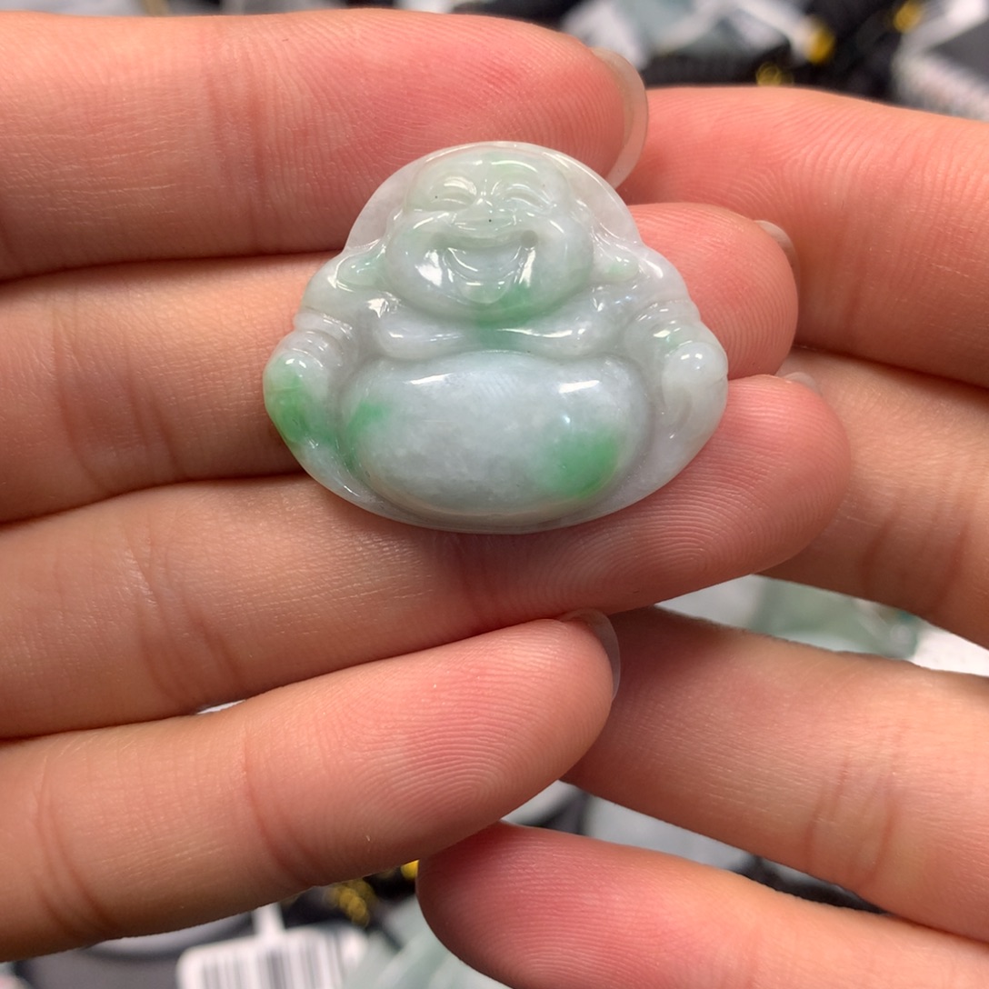 翡翠未镶嵌颈饰翡翠首饰