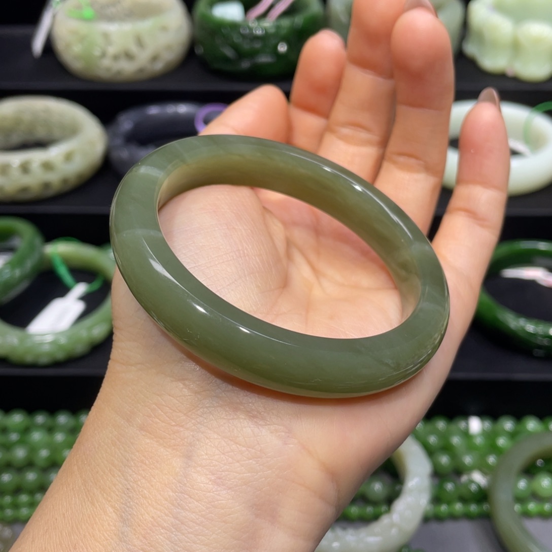 和田玉手镯54+圈口 编号80未镶嵌