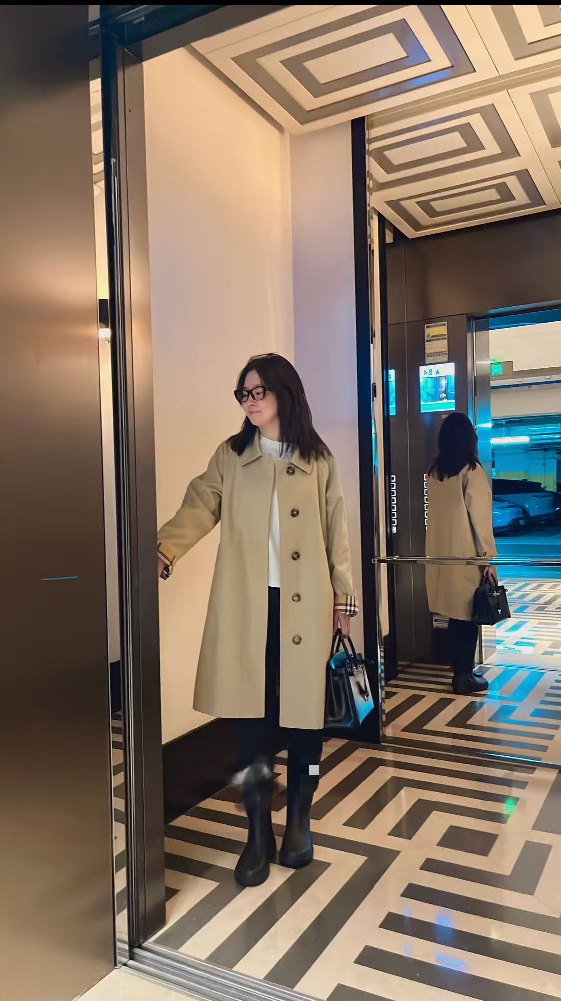 大女主中长款经典风衣外套
