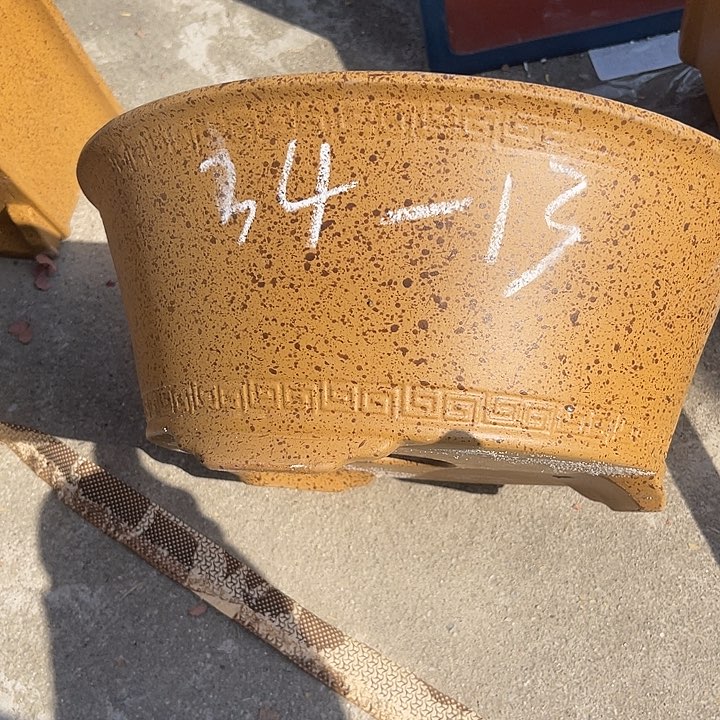 紫砂花盆紫色的天空