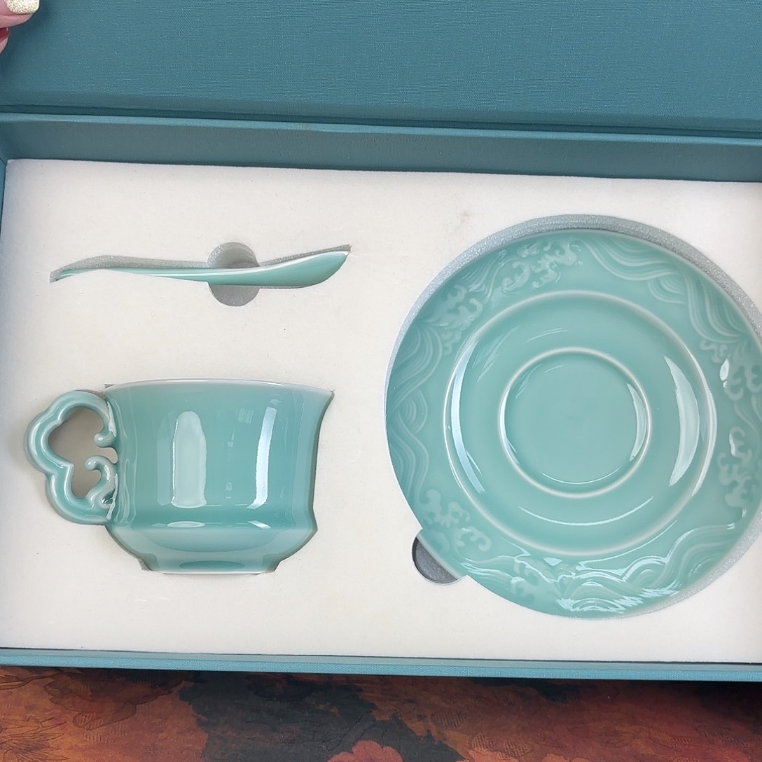 龙泉云间青瓷小米茶器