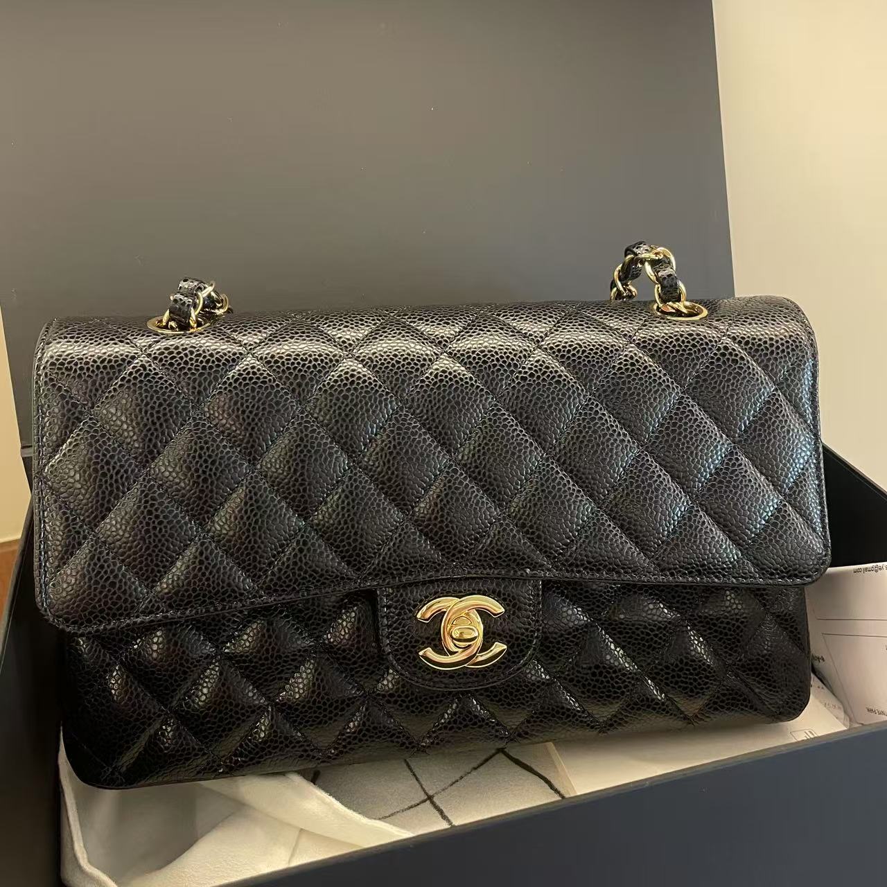 99新 Chanel/香奈儿  黑金牛皮荔枝纹CF中号