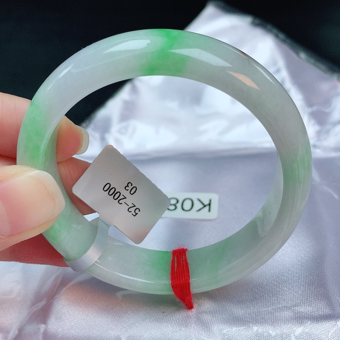 翡翠手镯未镶嵌缅甸天然A货翡翠手镯