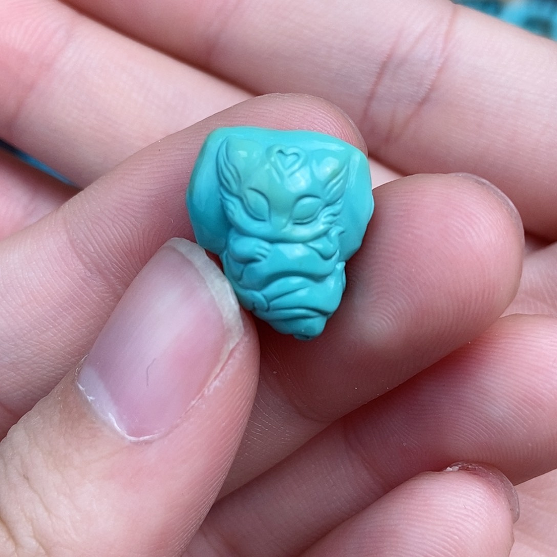 绿松石雕刻未镶嵌