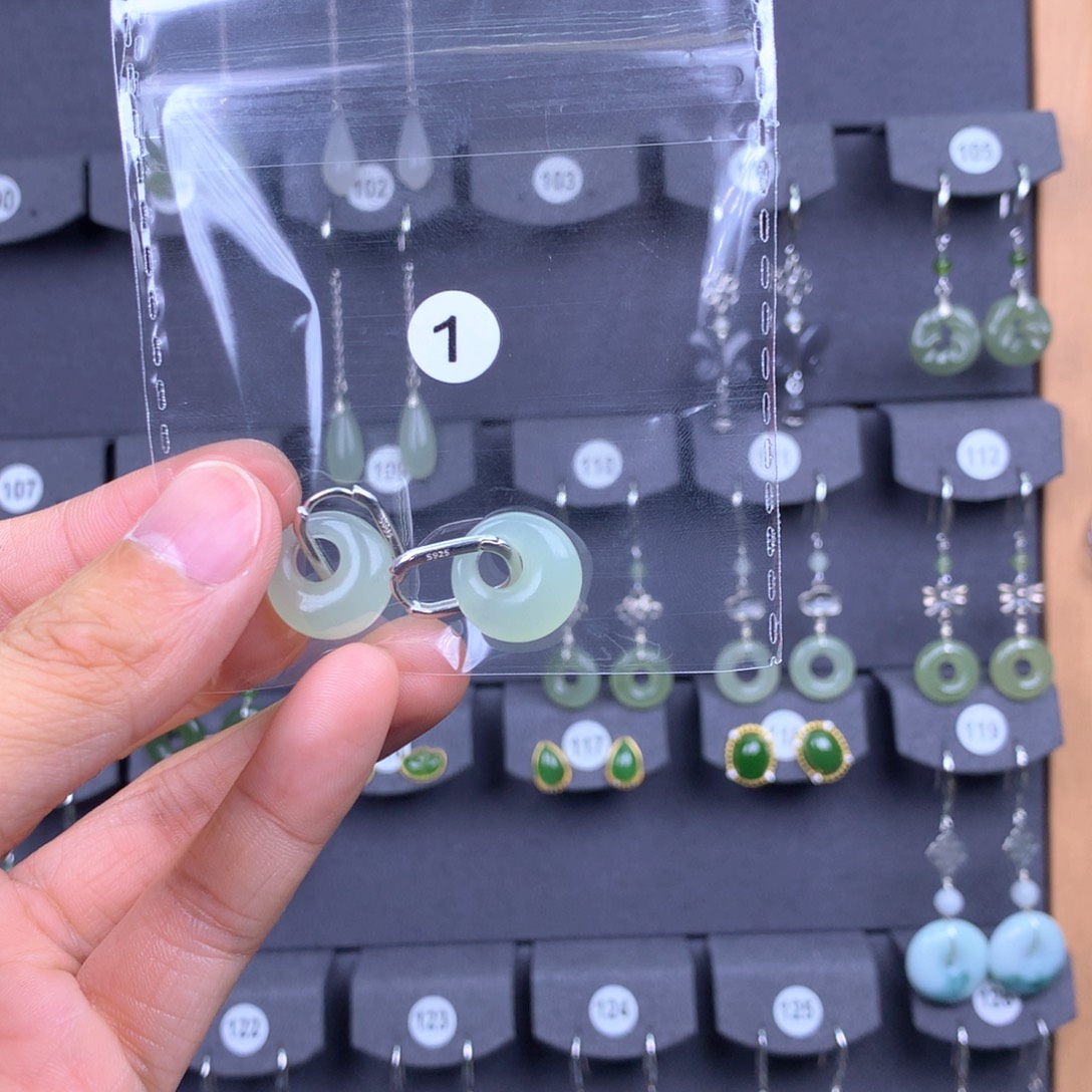 和田玉耳饰银S925镶嵌杨*