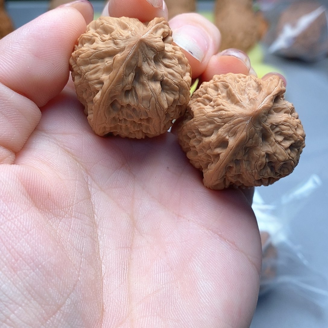 吊坠文玩核桃野核