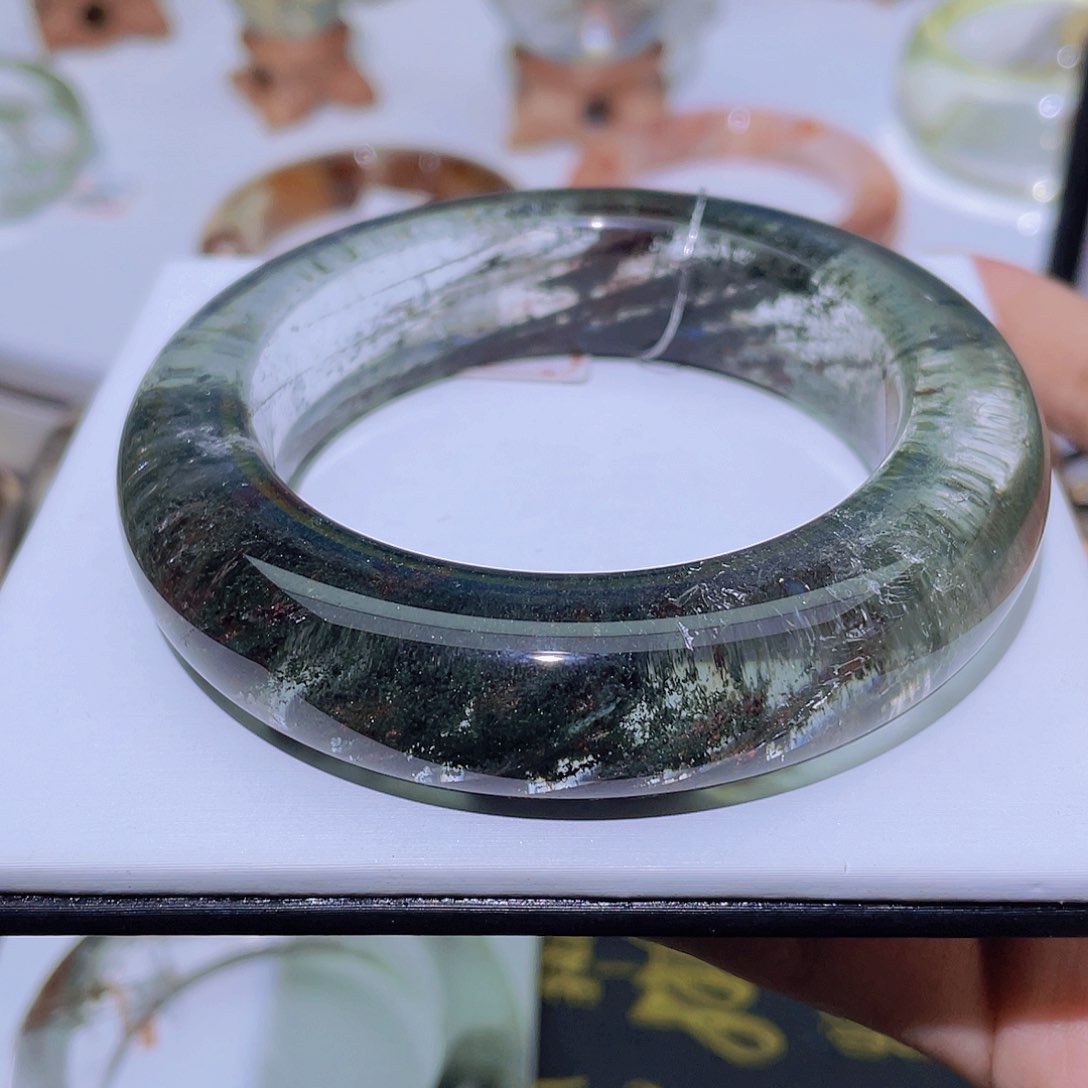 水晶手镯未镶嵌绿幽灵