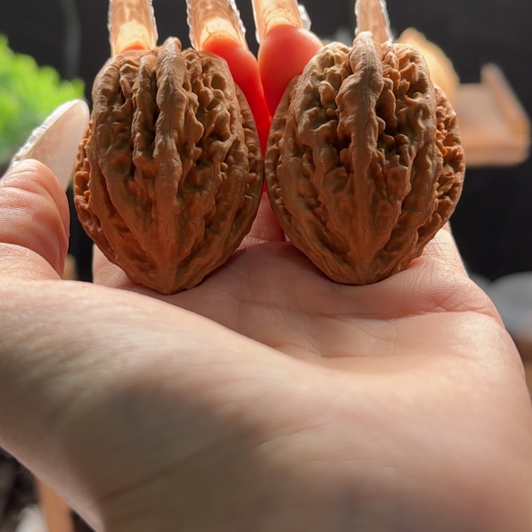 文玩核桃把件关东木子楸百核195