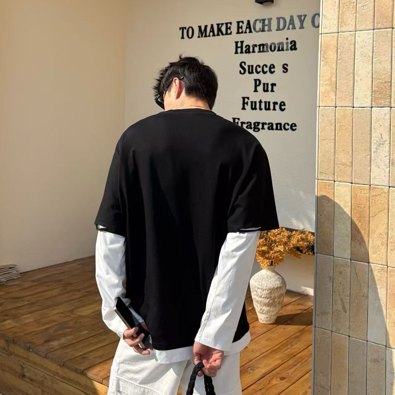 2025秋冬圆领套头卫衣男宽松休闲百搭长袖潮牌帅气时尚潮流假两件