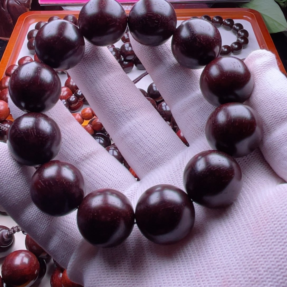 檀香紫檀（小叶紫檀）印度小叶紫檀老料高油蜜2.0。