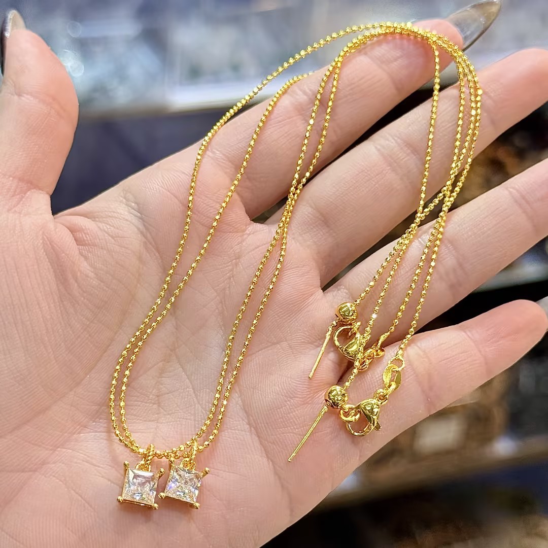 18k金吊坠（多样性发其一）