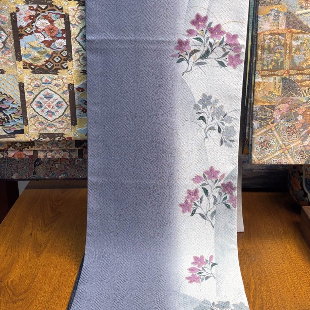 织绣拼接兰花织锦