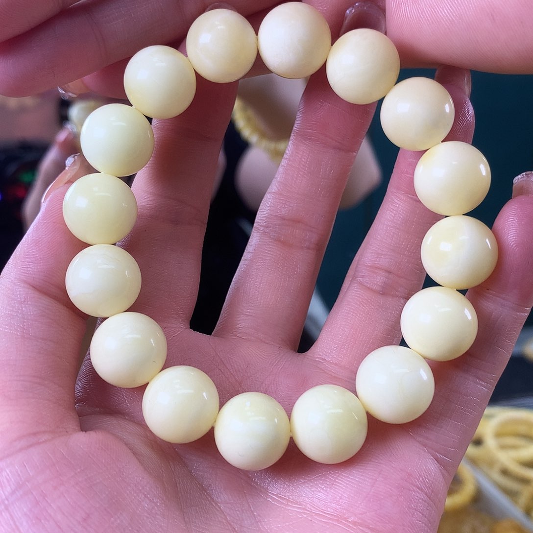 未镶嵌琥珀珠宝奇石13+