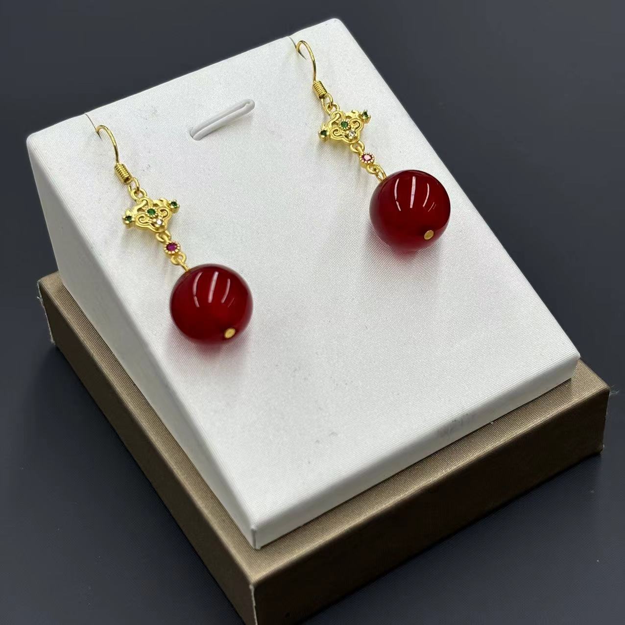 【符老板】y2410-国风设计款红景玛瑙圆珠耳坠-赠礼盒