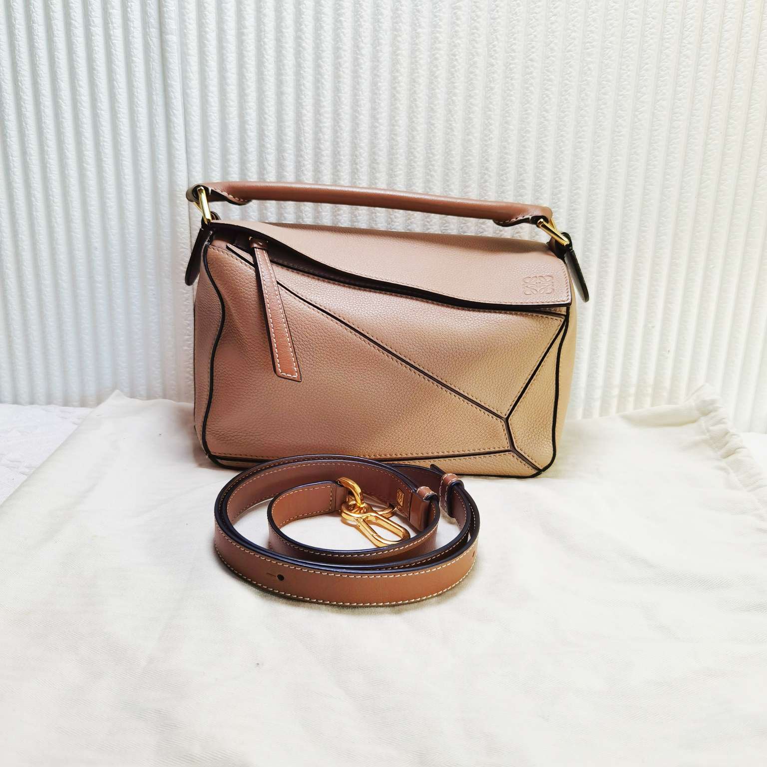 95新 LOEWE/罗意威 女士时尚经典puzzle几何包斜挎包二奢包包