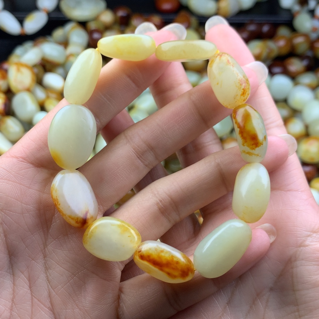 和田玉未镶嵌手链