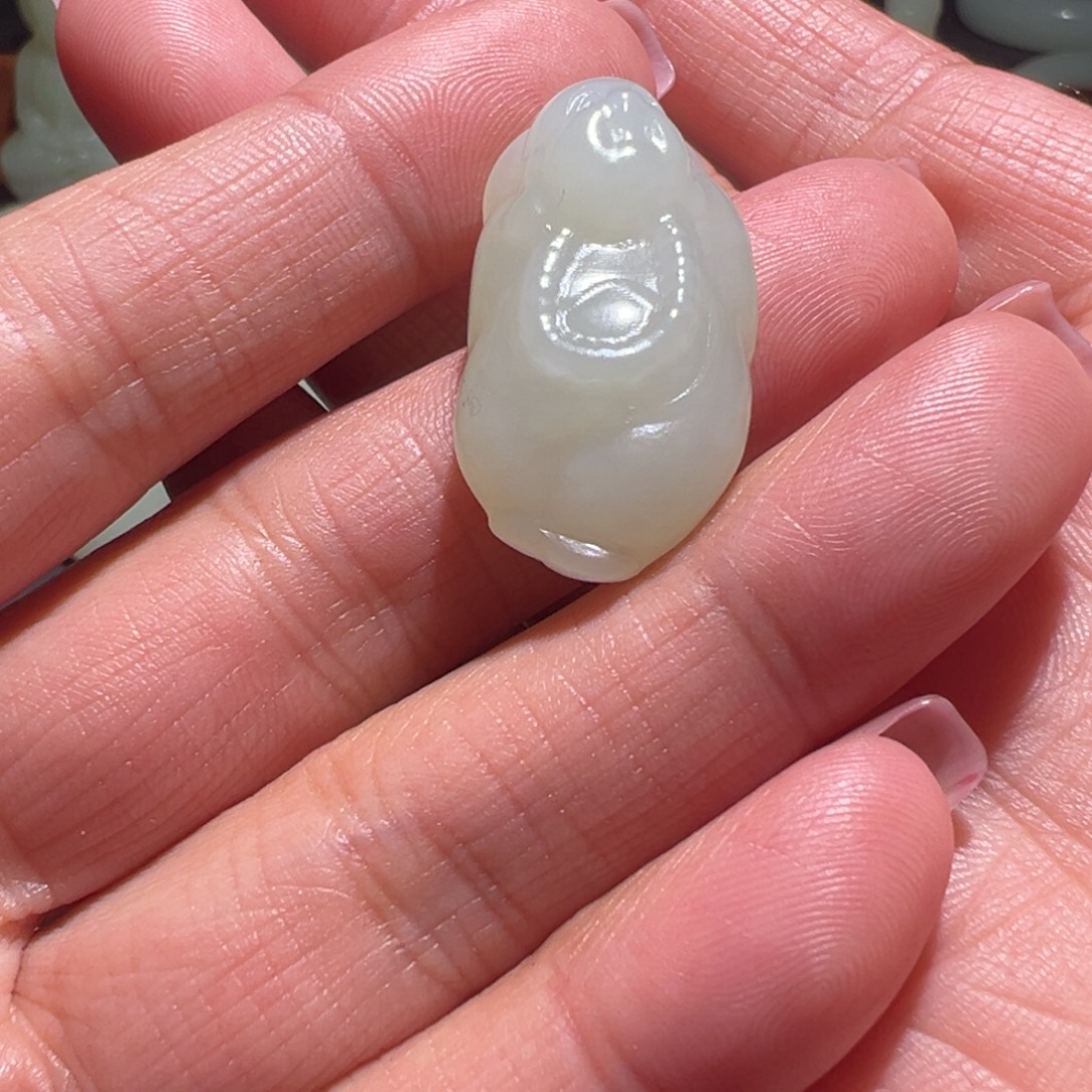 情***重和田玉未镶嵌颈饰