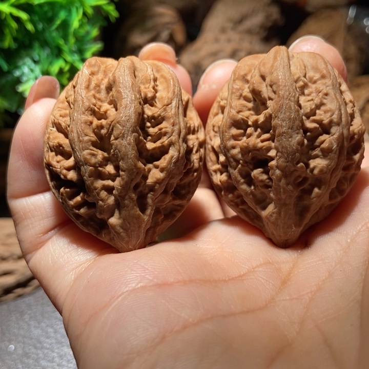 把件文玩核桃东北楸子小雪67