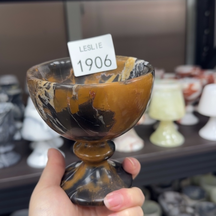 L。 1906。         