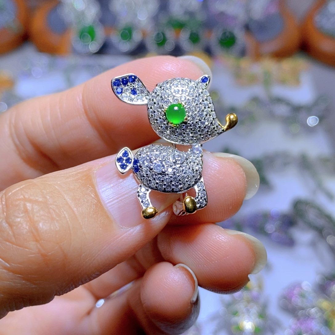 翡翠颈饰合金天然翡翠